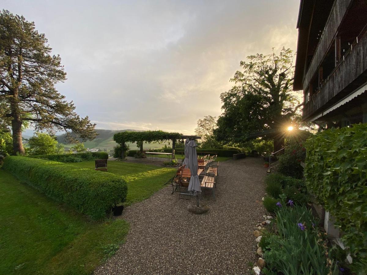 Bio Garni Moeschberg Hotel Grosshochstetten Bagian luar foto